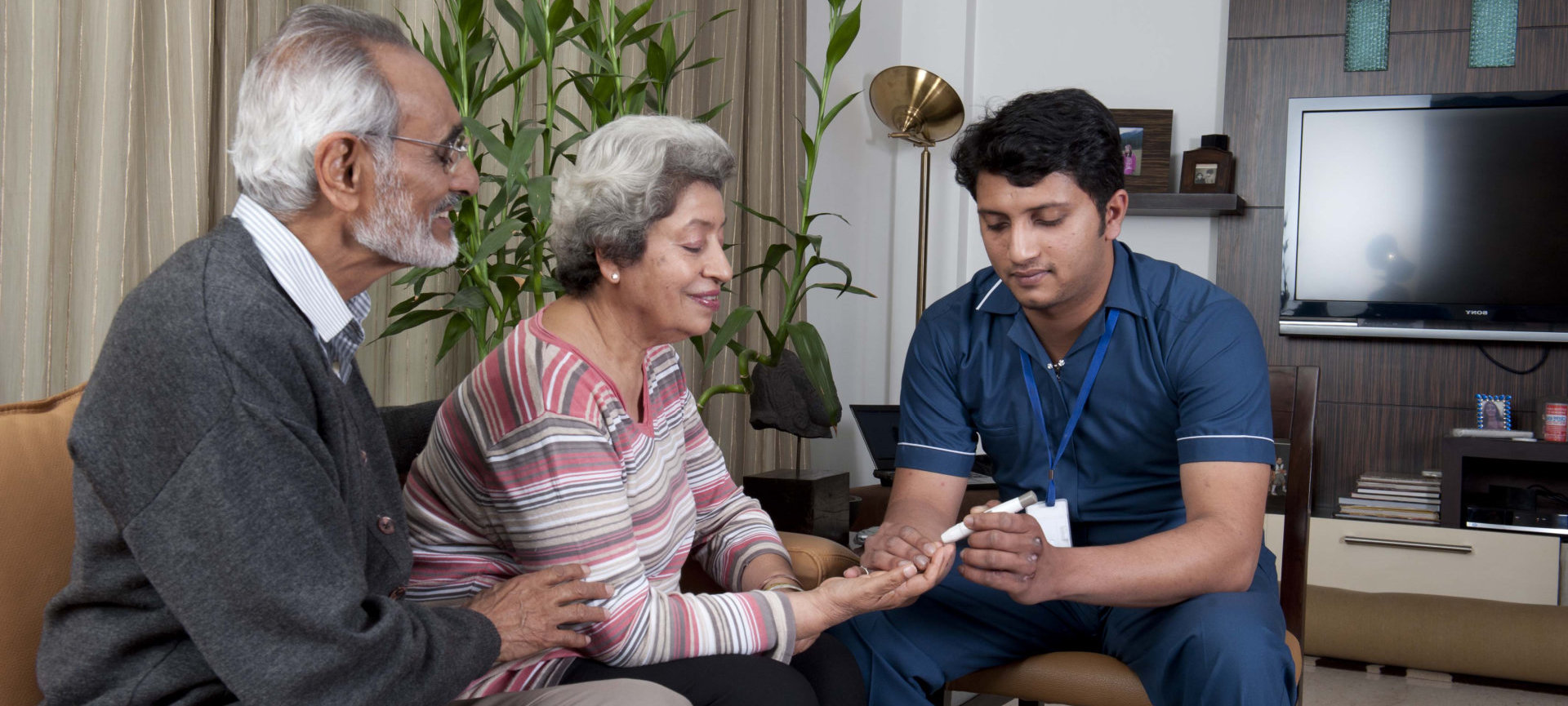 skilled nurse checked moms normal blood sugar counts